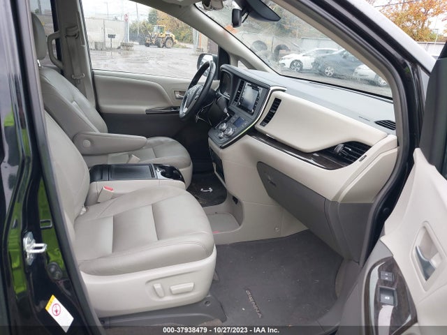 Toyota Sienna Xle Auto Access 2018 5TDYZ3DC5JS957964 Image 5