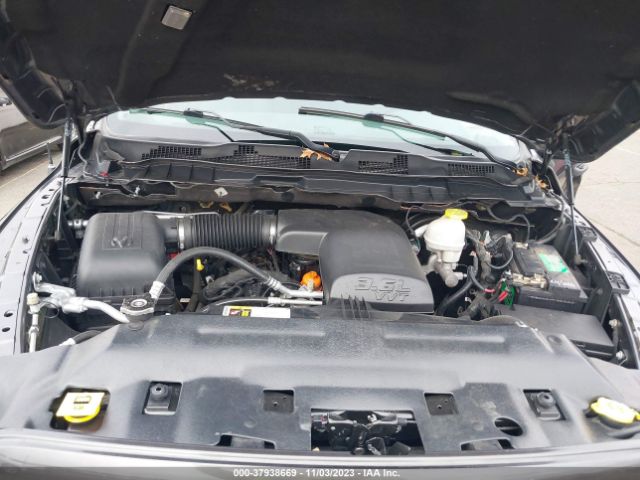 1C6RR7GG6HS540727 RAM 1500 Slt