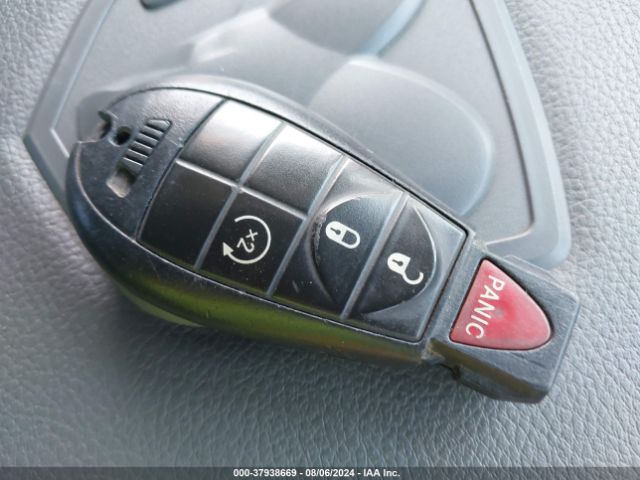 1C6RR7GG6HS540727 RAM 1500 Slt