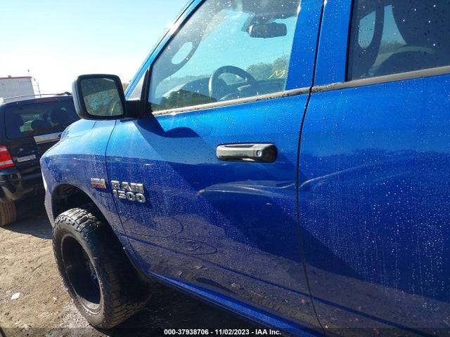 2015 RAM 1500 EXPRESS VIN: 1C6RR7KT1FS601645