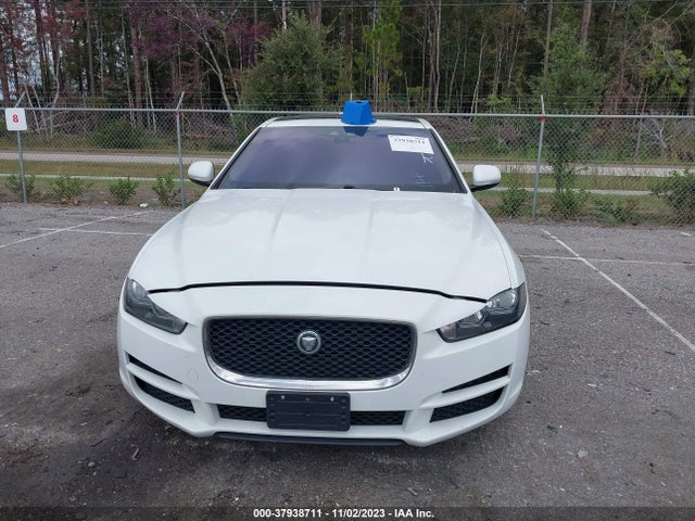 2017 JAGUAR XE SAJAD4BG9HA965117 Photo 5