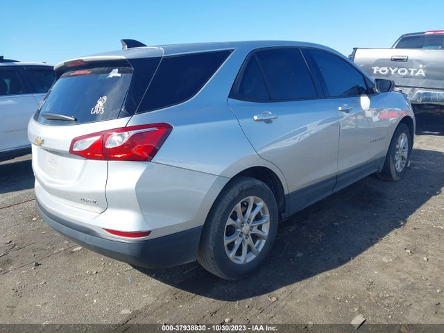 Chevrolet EQUINOX LS 2019 3GNAXHEV1KS543170 Image 4