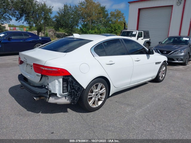 2018 JAGUAR XE SAJAJ4FX2JCP21371 Photo 3