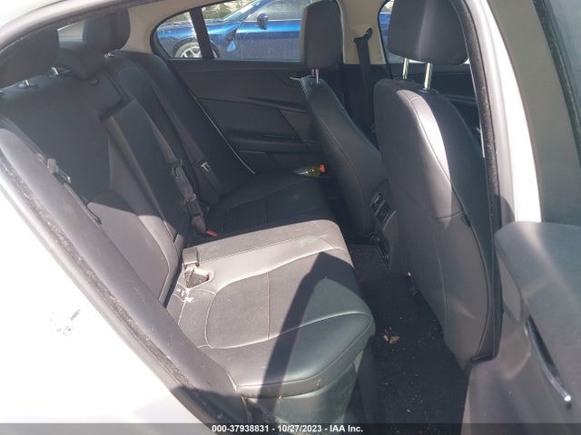 2018 JAGUAR XE SAJAJ4FX2JCP21371 Photo 7