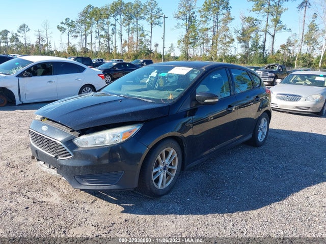 Ford FOCUS SE 2015 1FADP3K29FL233286 Image 2