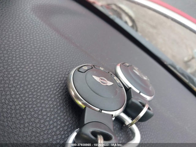 2011 MINI COOPER HARDTOP WMWSV3C59BTY24757 Photo 10