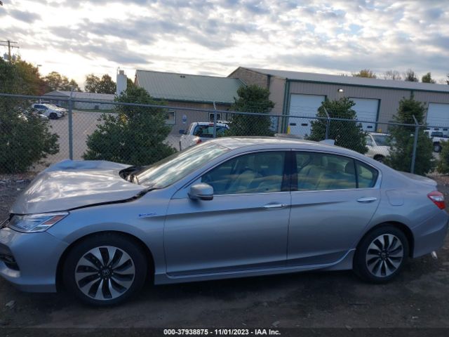 JHMCR6F77HC006347 Honda Accord Hybrid Touring