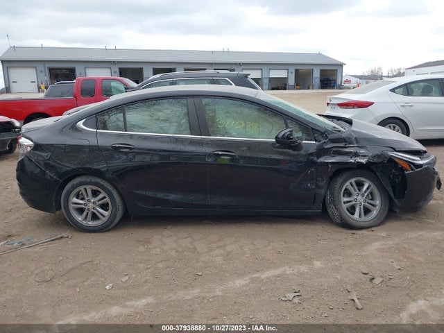 Chevrolet Cruze Lt Auto 2018 1G1BE5SM2J7215405 Image 14
