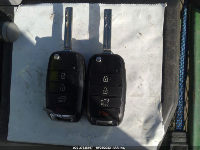 KNADM5A33E6358514 KIA RIO LX