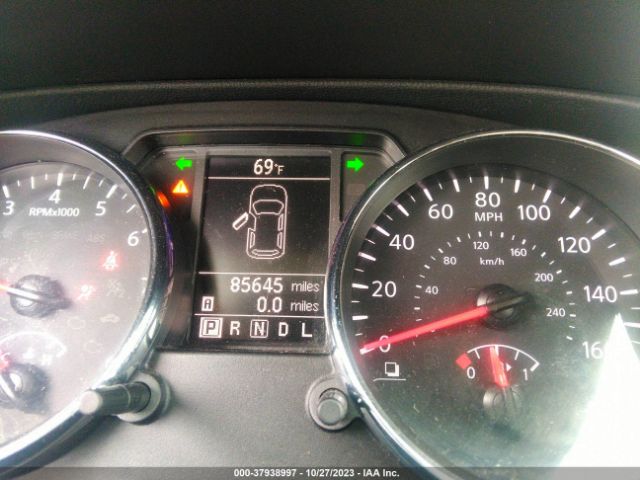JN8AS5MVXFW756236 Nissan Rogue Select S