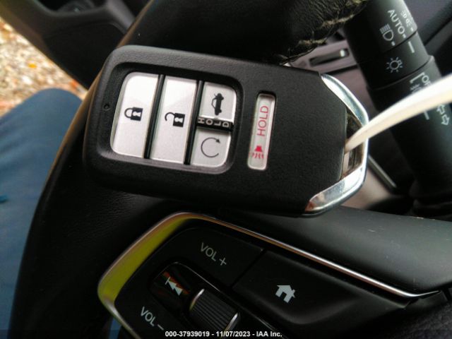 1HGCV3F96JA001625 Honda Accord Hybrid Touring