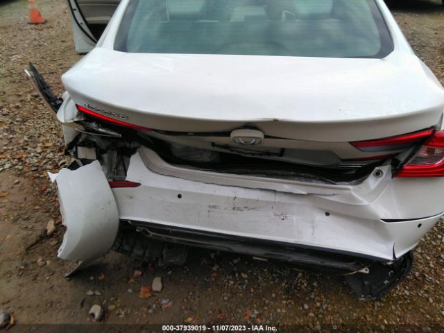 1HGCV3F96JA001625 Honda Accord Hybrid Touring