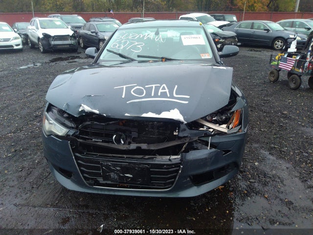 WAUGFAFC0EN009812 Audi A6 2.0t Premium
