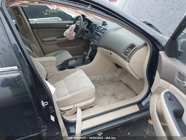 2005 HONDA ACCORD 2.4 LX VIN: 1HGCM56415A181783
