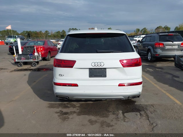 Audi Q7 55 Premium 2019 WA1VAAF76KD009708 Image 17