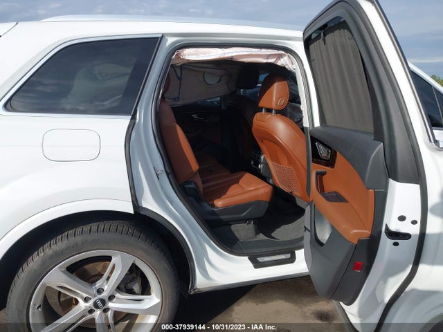 Audi Q7 55 Premium 2019 WA1VAAF76KD009708 Image 8
