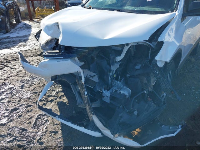 2018 TOYOTA RAV4 LE VIN: 2T3BFREV9JW706882