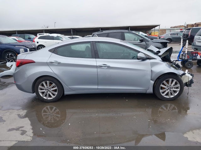 2015 HYUNDAI ELANTRA SE VIN: 5NPDH4AE0FH605191