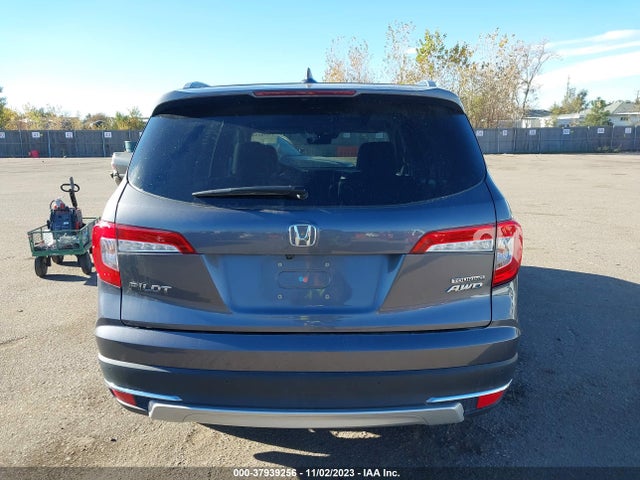 Honda Pilot Touring 7-passenger 2022 5FNYF6H61NB003933 Image 16
