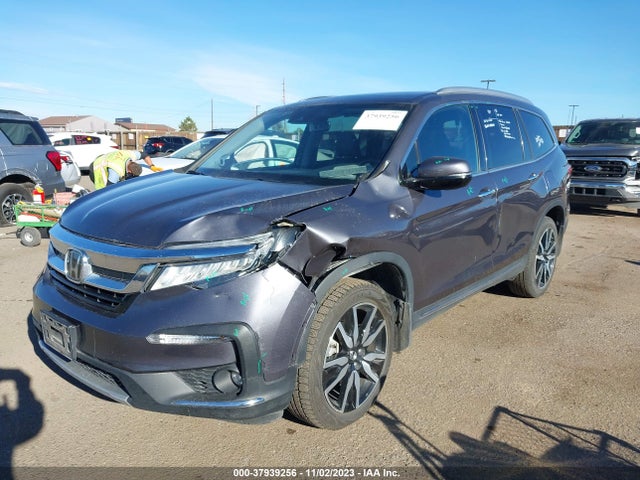Honda Pilot Touring 7-passenger 2022 5FNYF6H61NB003933 Image 2