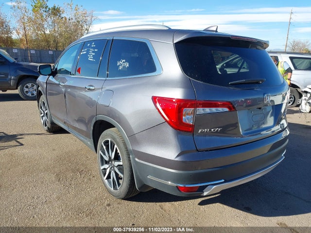 Honda Pilot Touring 7-passenger 2022 5FNYF6H61NB003933 Image 3