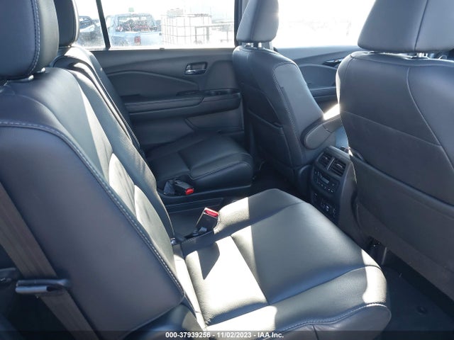 Honda Pilot Touring 7-passenger 2022 5FNYF6H61NB003933 Image 8