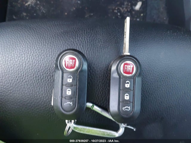 2013 FIAT 500 3C3CFFHH3DT500160 Photo 10