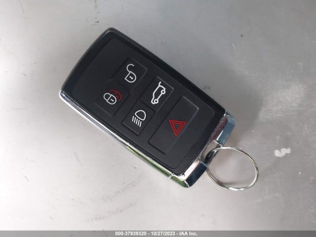 Land Rover Range Rover P525 Westminster 2021 SALGS2SE4MA442897 Image 11