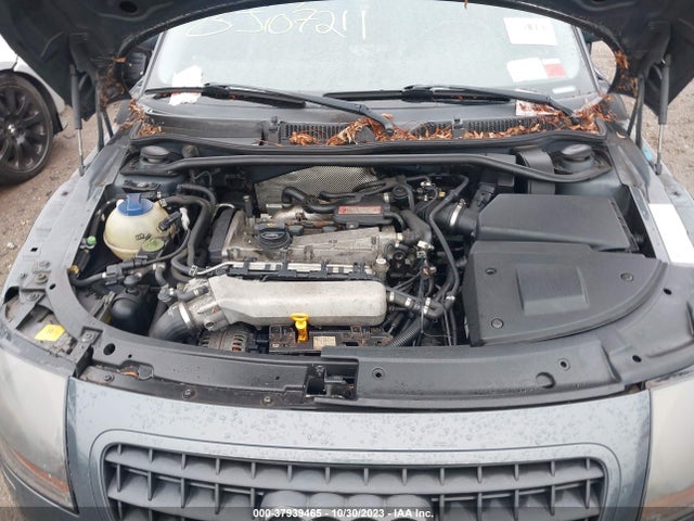 2003 AUDI TT VIN: TRUSC28N831015992