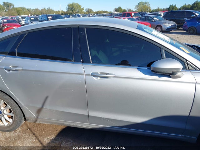 Ford FUSION S 2018 3FA6P0G78JR262557 Image 13