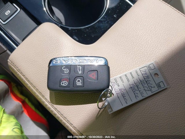 2017 JAGUAR F-PACE SADCK2BN3HA086507 Photo 10