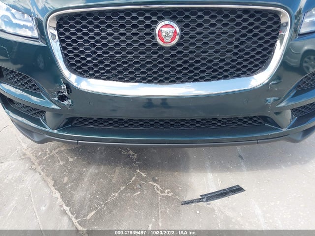 2017 JAGUAR F-PACE SADCK2BN3HA086507 Photo 5