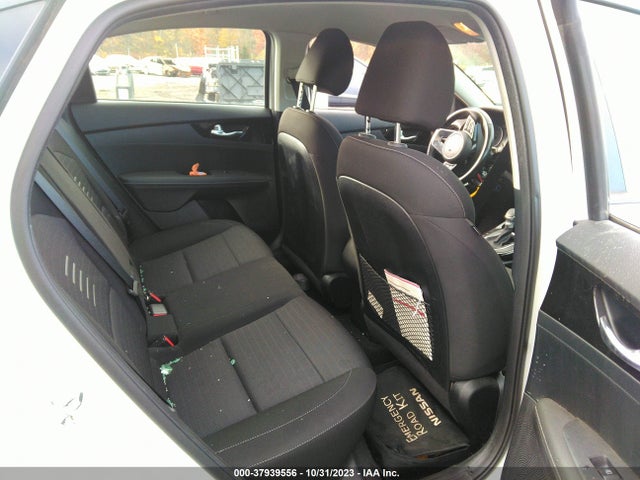 2019 KIA FORTE S VIN: 3KPF34AD3KE044224