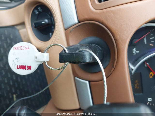 2004 PORSCHE CAYENNE WP1AB29P64LA65089 Photo 10