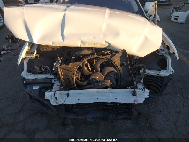 2018 JAGUAR XE SAJAD4FX8JCP37713 Photo 5