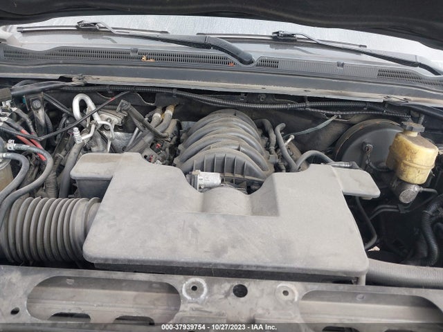 Chevrolet Suburban Lt 2018 1GNSCHKC2JR373499 Image 10
