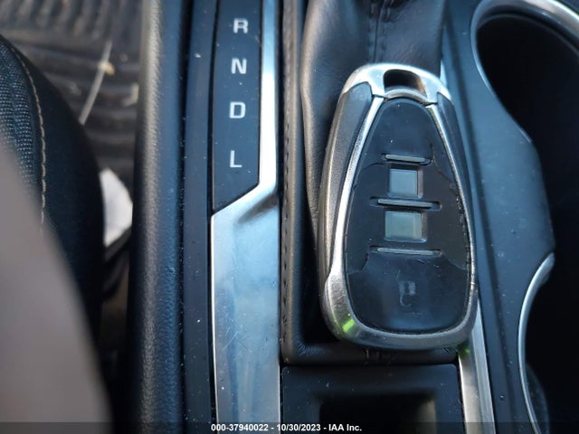 Chevrolet EQUINOX LT 2018 3GNAXUEU4JL323207 Image 11