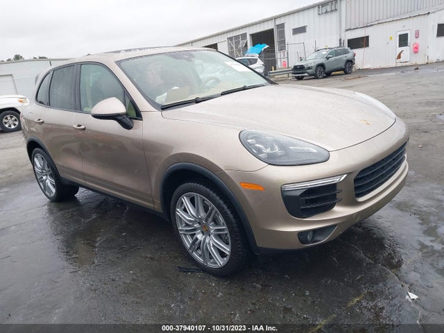 2016 PORSCHE CAYENNE WP1AB2A22GLA97025 Photo 0