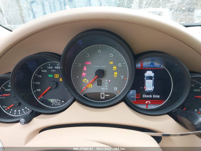 2016 PORSCHE CAYENNE WP1AB2A22GLA97025 Photo 6