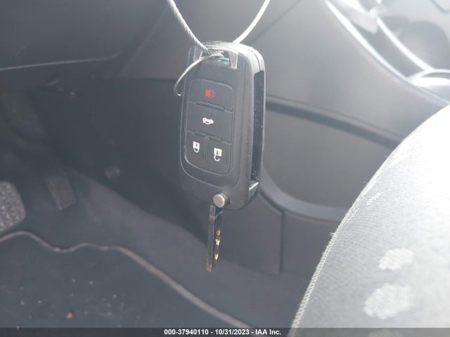 Chevrolet Sonic Ls Auto 2018 1G1JB5SG2J4111982 Image 11