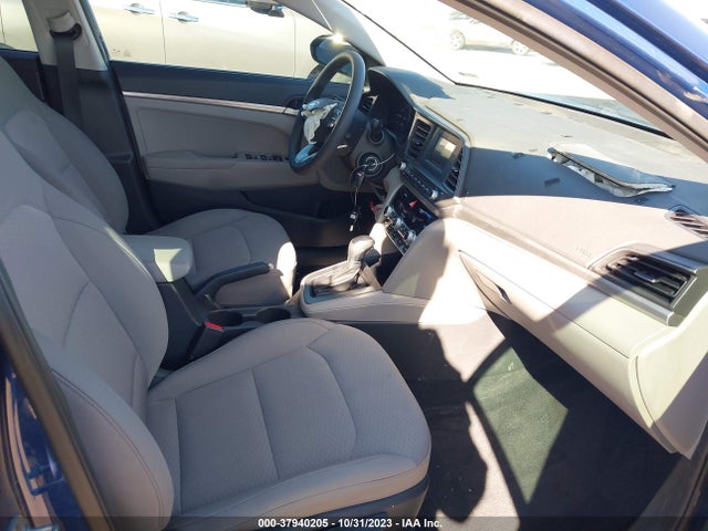 2020 HYUNDAI ELANTRA SE VIN: 5NPD74LF2LH615838