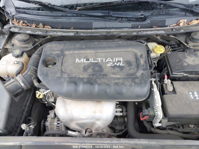 Chrysler 200 C 2015 1C3CCCCB9FN735336 Image 10