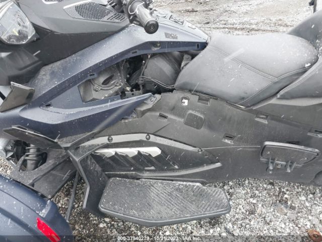 2022 CAN-AM SPYDER ROADSTER 2BXNBDD28NV007897 Photo 8