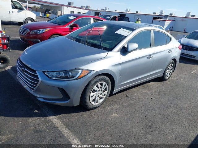 Hyundai ELANTRA SE 2017 5NPD74LF8HH138565 Image 2