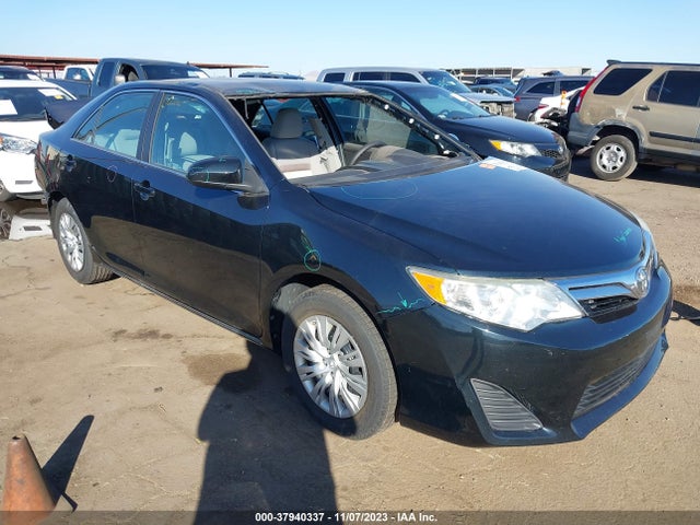 Toyota CAMRY LE 2014 4T4BF1FK1ER417828 main image