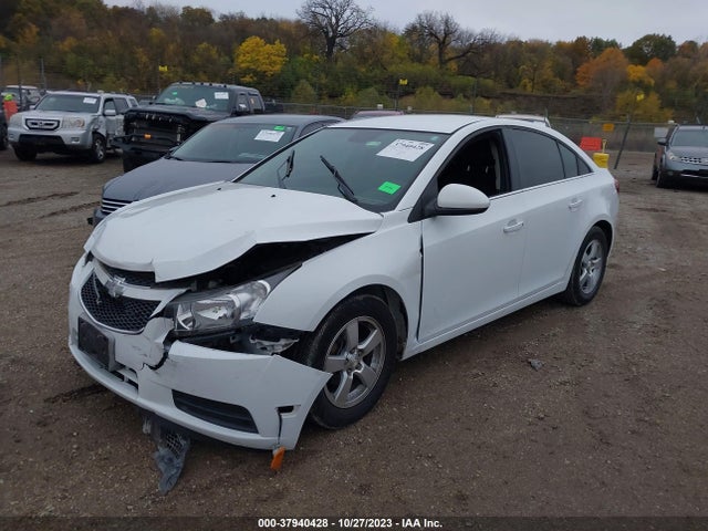 Chevrolet Cruze 1lt Auto 2014 1G1PC5SB3E7292137 Image 2