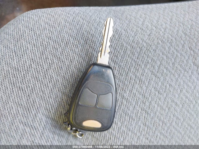 2005 DODGE GRAND CARAVAN SE VIN: 1D4GP24R05B248794