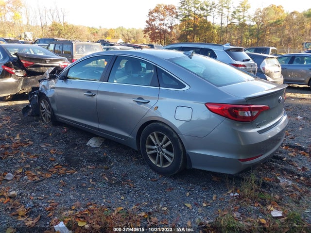 2015 HYUNDAI SONATA SE VIN: 5NPE24AF9FH246440