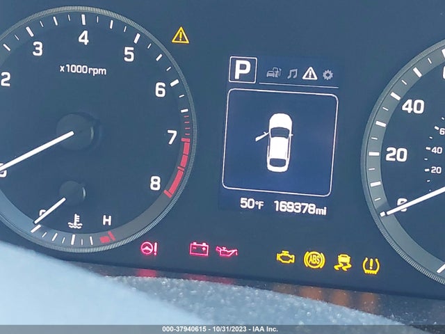 2015 HYUNDAI SONATA SE VIN: 5NPE24AF9FH246440