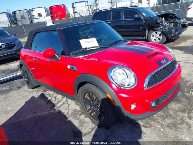 2014 MINI CONVERTIBLE WMWZP3C53ET706698 Photo 0